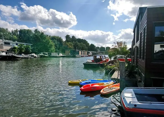 Houseboat Vliegenbos Hotel Amsterdam